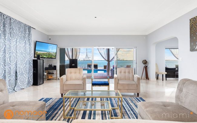 Villa Casa Blu luxury vacation rental villa in Miami | Nomade Villa Collection