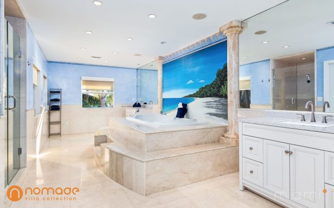 Villa Casa Blu luxury vacation rental villa in Miami | Nomade Villa Collection