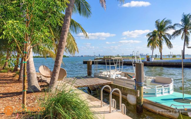 Villa Casa Blu luxury vacation rental villa in Miami | Nomade Villa Collection