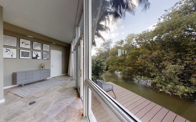 Unique waterfront luxury vacation rentals in Miami Beach - Villa Park Avenue 2 - Nomade Villa Collection
