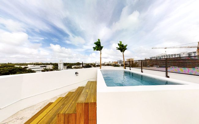 Rooftop patio with stunning South Beach Views in this Unique waterfront luxury vacation rentals in Miami Beach - Villa Park Avenue 2 - Nomade Villa Collection