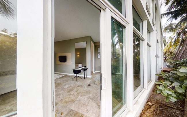 Unique waterfront luxury vacation rentals in Miami Beach - Villa Park Avenue 2 - Nomade Villa Collection
