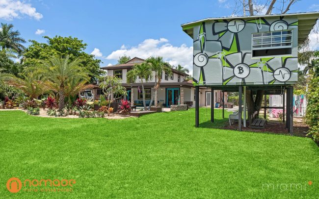 Miami-Blockchain_Manor-007
