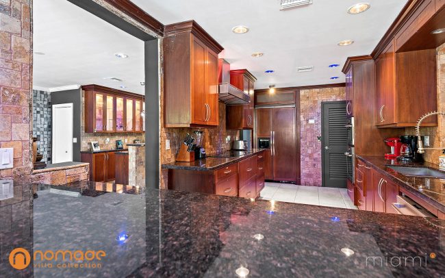 Miami-Blockchain_Manor-020
