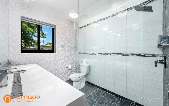Miami-Blockchain_Manor-035