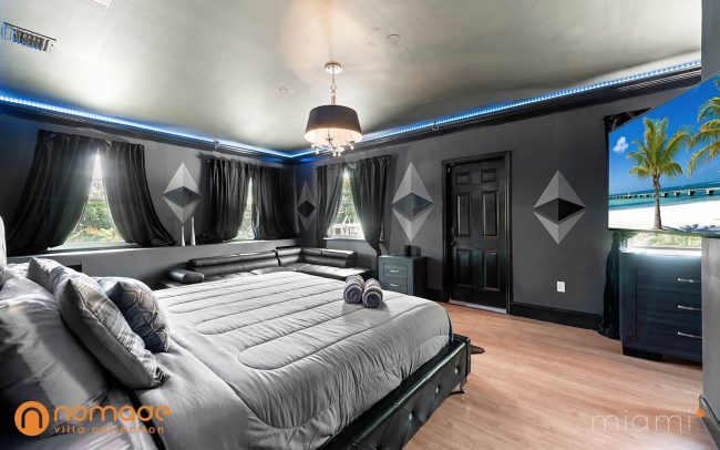 Miami-Blockchain_Manor-038