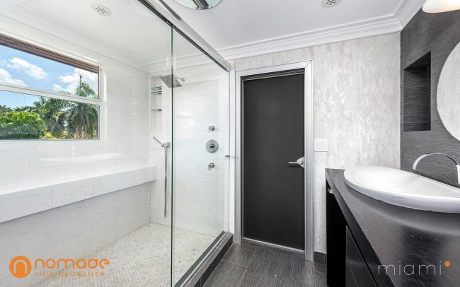 Miami-Blockchain_Manor-041