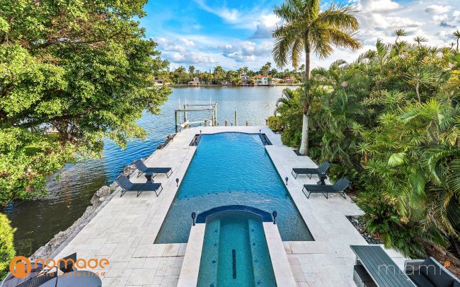 Miami-Chanel-008