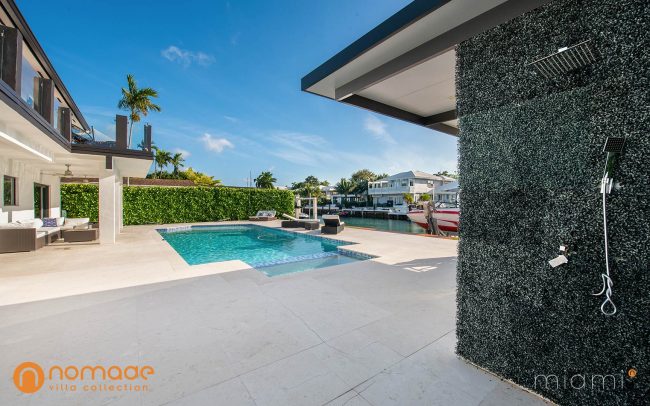 Miami-Moet-005