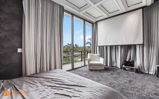 Miami-Fendi-022