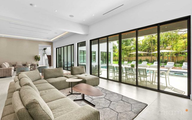 Miami-VillaEmerald-031