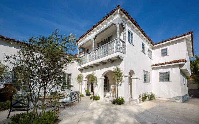 Casa Camino luxury home rental in Los Angeles