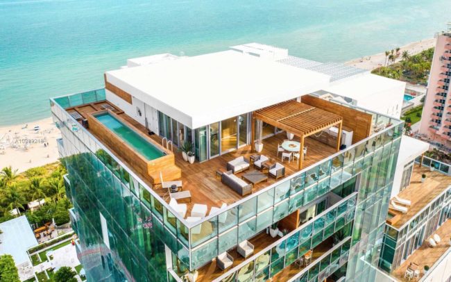 ZeroFour luxury vacation Penthouse Rental in Miami