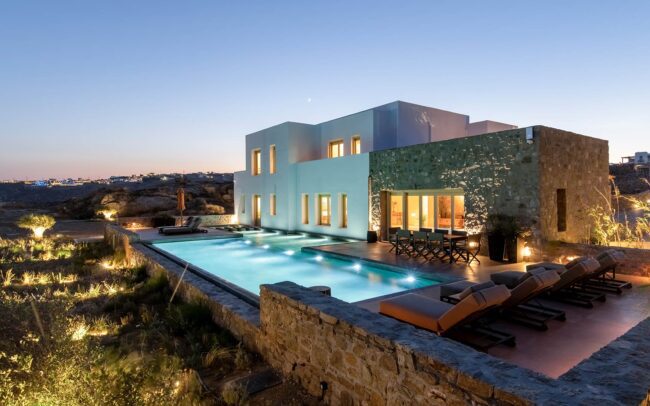 Casa del Lupo luxury vacation rental in Tourlos, Mykonos, Greece